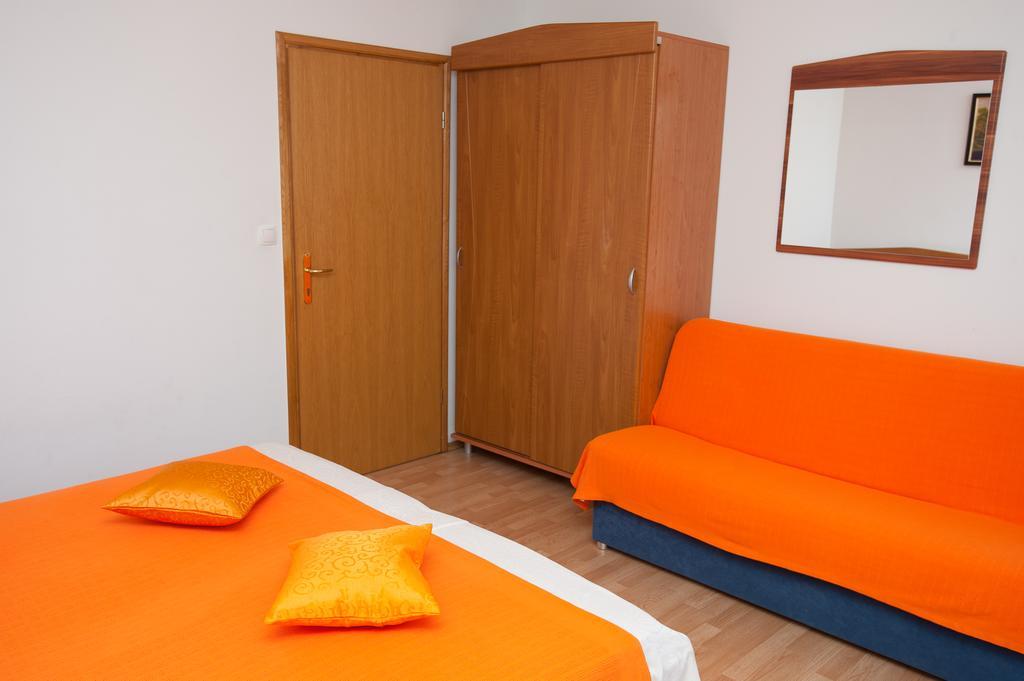 Apartments Lucia Podstrana Exterior foto